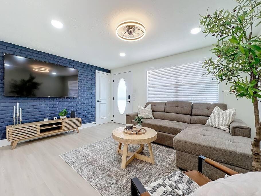 Poolside Paradise Near Siesta Key Beach 萨拉索塔 外观 照片