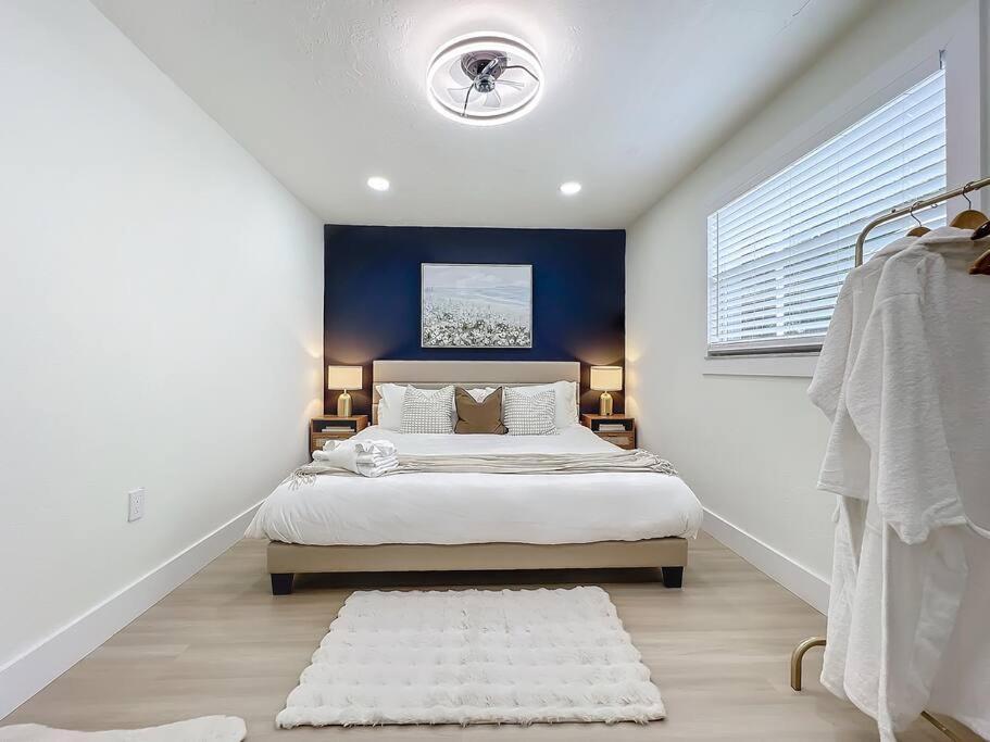 Poolside Paradise Near Siesta Key Beach 萨拉索塔 外观 照片