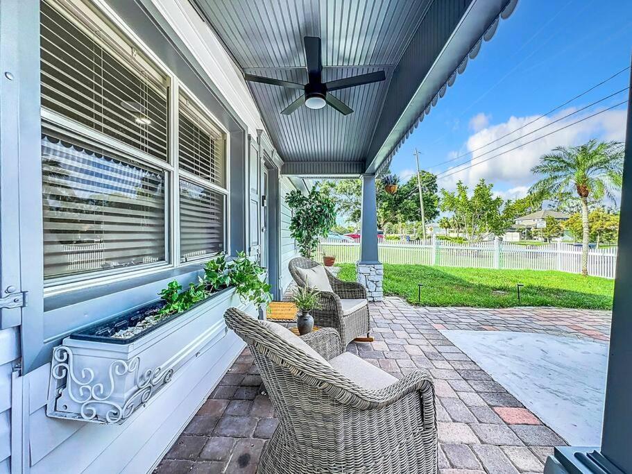 Poolside Paradise Near Siesta Key Beach 萨拉索塔 外观 照片