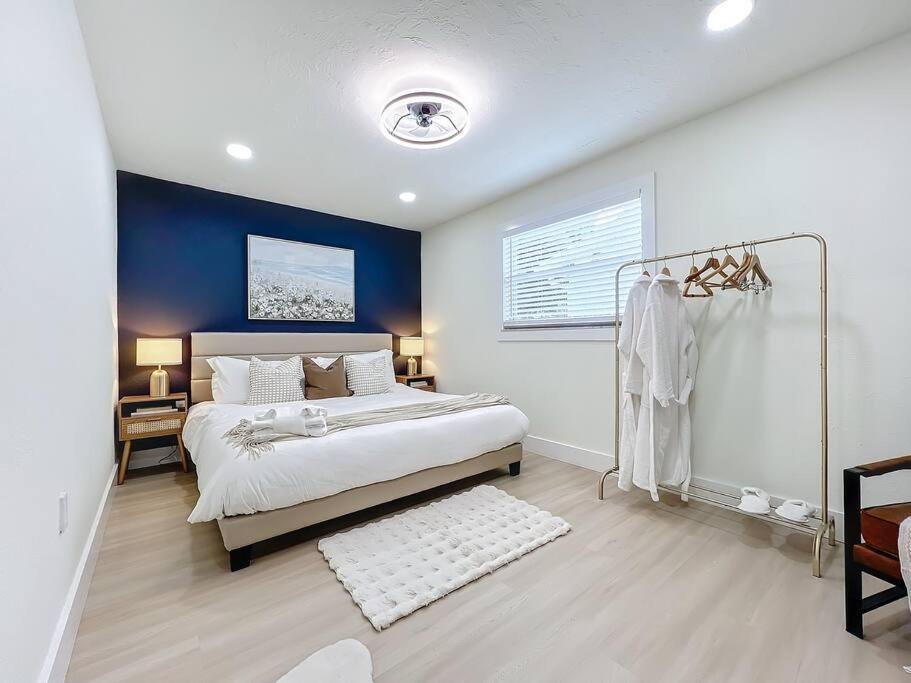 Poolside Paradise Near Siesta Key Beach 萨拉索塔 外观 照片